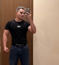 Tuấn body